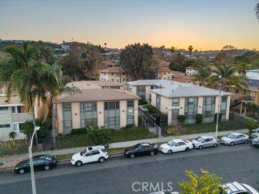 Los Angeles, CA 90008,4106 Palmwood DR
