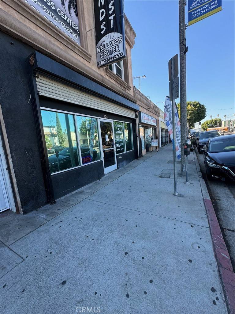 Wilmington, CA 90744,126 E Anaheim ST