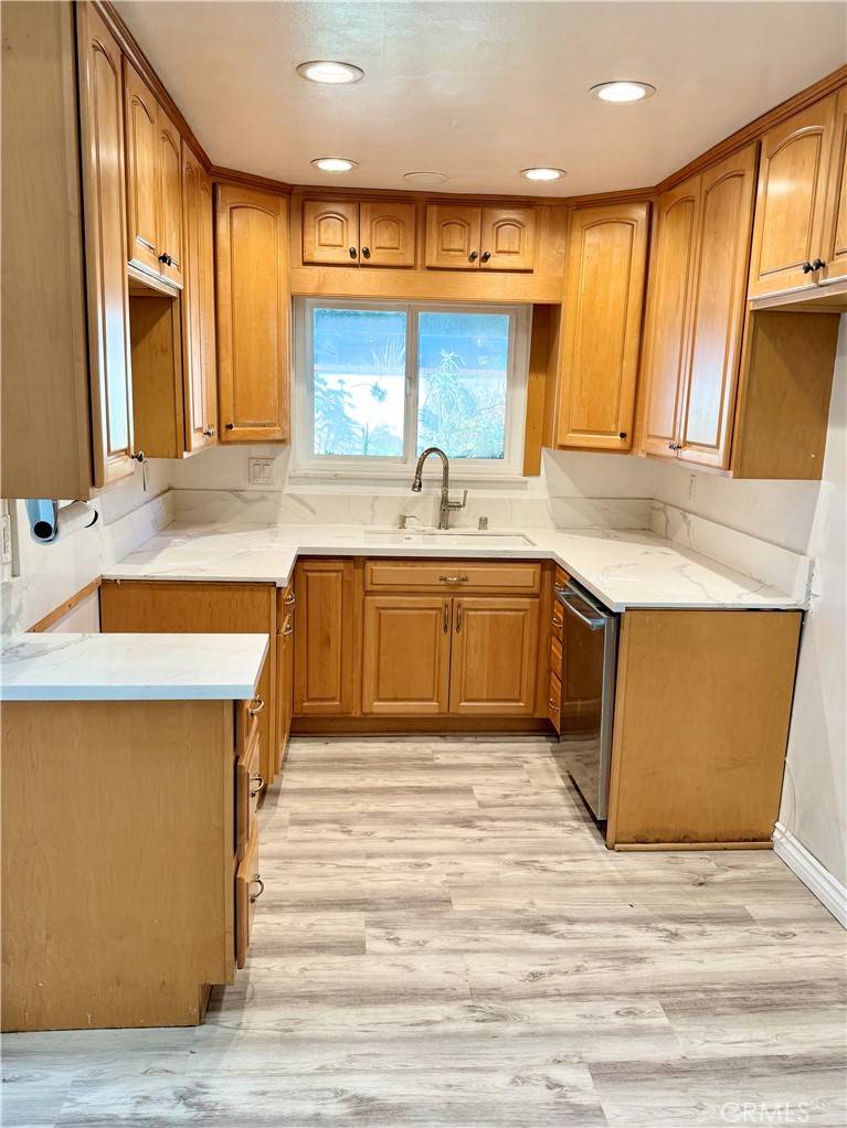 Harbor City, CA 90710,23414 Western AVE #A