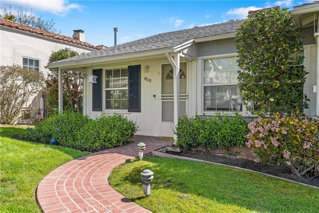 La Canada Flintridge, CA 91011,4618 Grand AVE