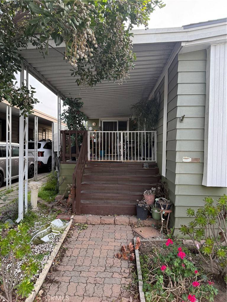 Long Beach, CA 90810,3595 Santa Fe AVE #241
