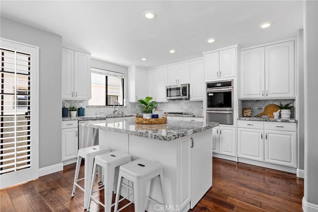 Redondo Beach, CA 90277,515 N Gertruda AVE #9