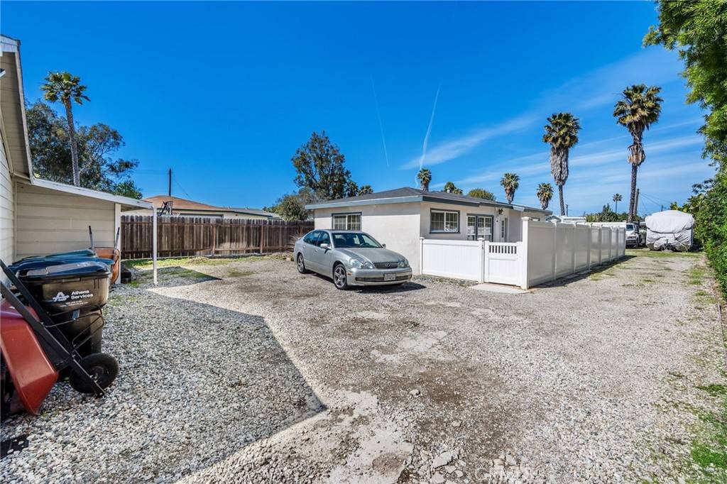 Lomita, CA 90717,2453 253rd ST