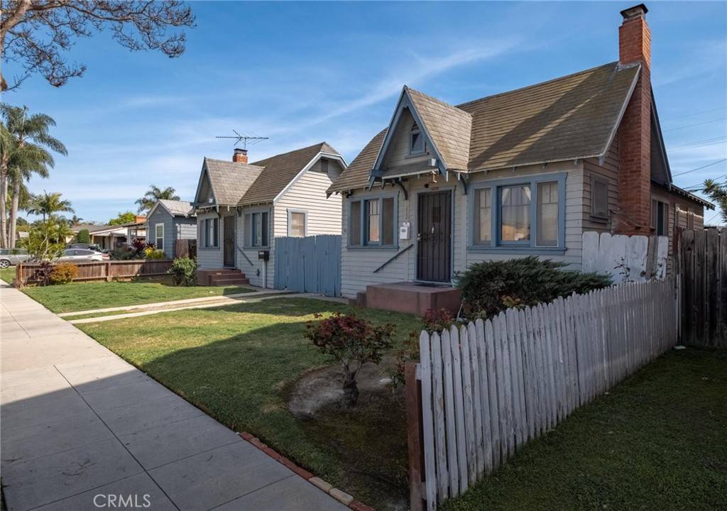 Long Beach, CA 90805,1222 E 57th ST