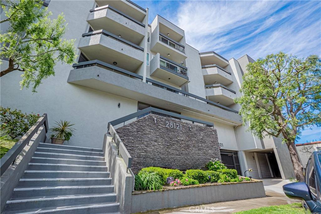 Rancho Palos Verdes, CA 90275,28121 Highridge RD #402