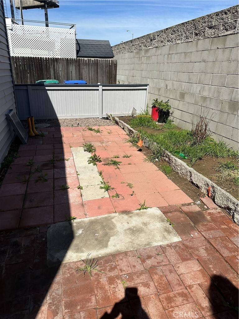 715 W 220th #26 Torrance, CA 90502