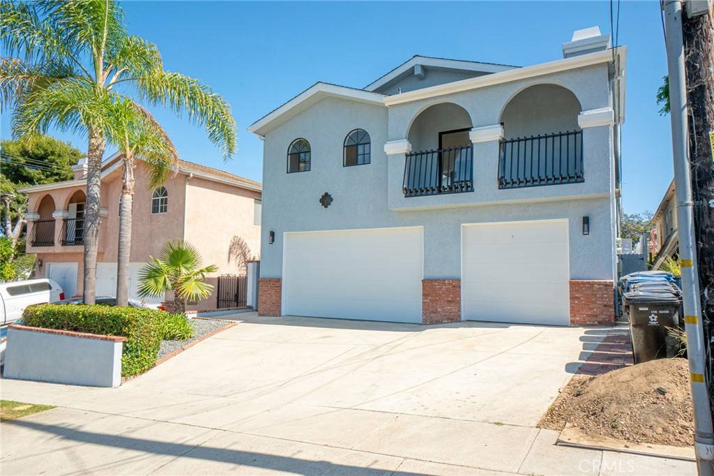 Lawndale, CA 90260,4706 W 168th ST