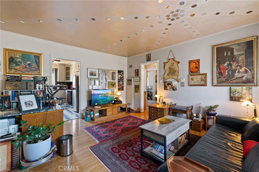 Long Beach, CA 90813,728 Cedar AVE #22