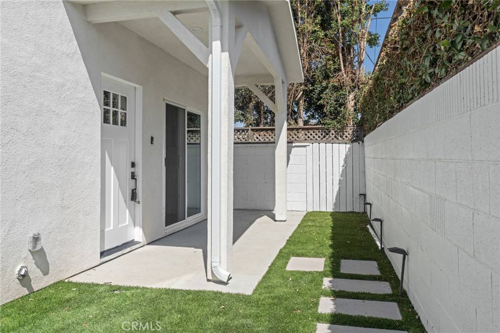 Hawthorne, CA 90250,4641 W 130th ST