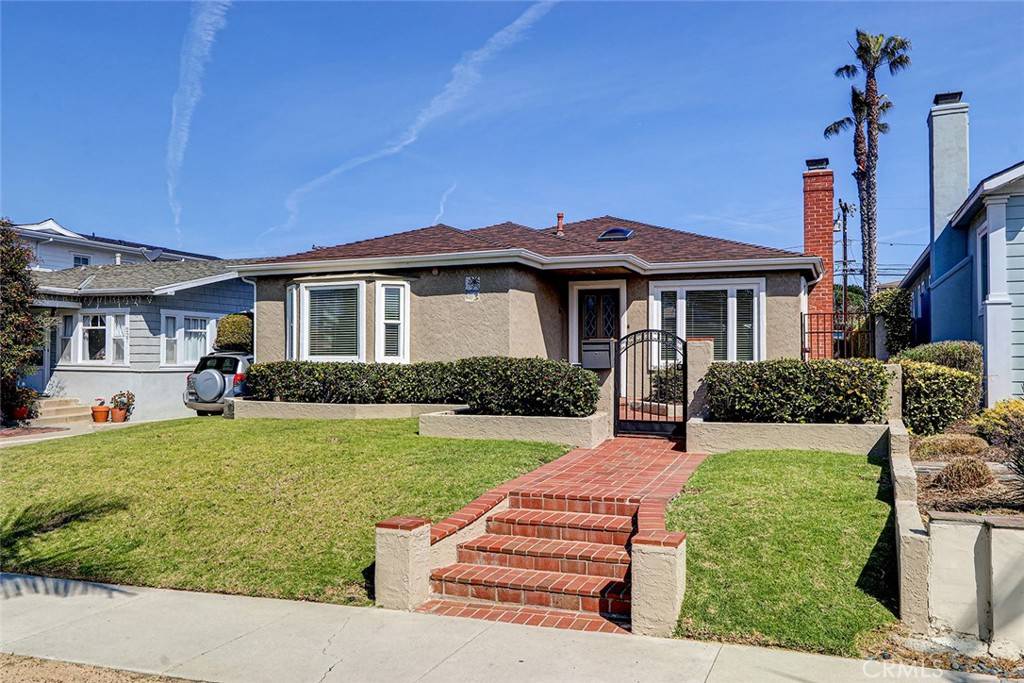 Redondo Beach, CA 90277,229 Avenue D