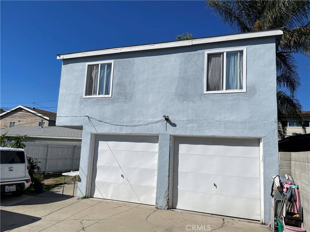 Lawndale, CA 90260,4143 W 164th ST