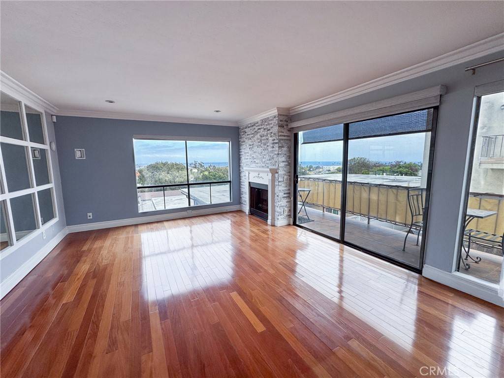 San Pedro, CA 90731,665 W 24th ST #208