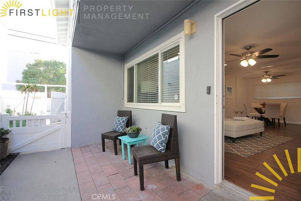 Redondo Beach, CA 90277,1322 Amethyst ST #B