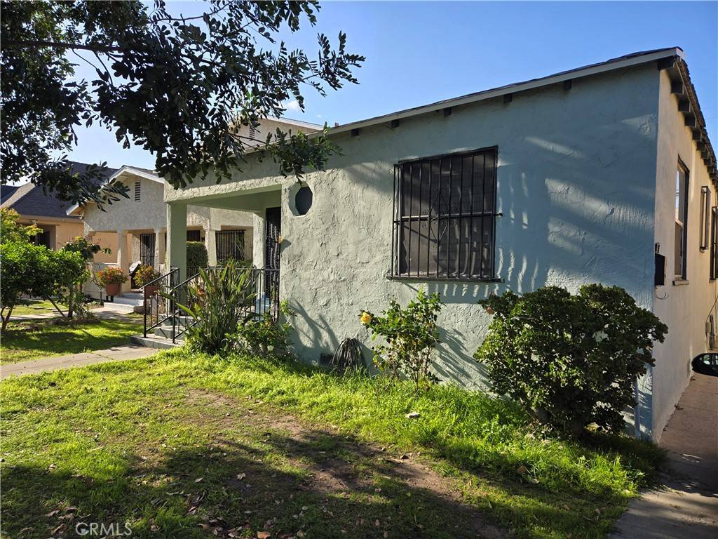 Los Angeles, CA 90011,1351 E 50th ST