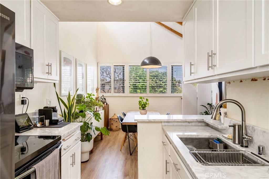 Culver City, CA 90230,6000 Canterbury DR #D310