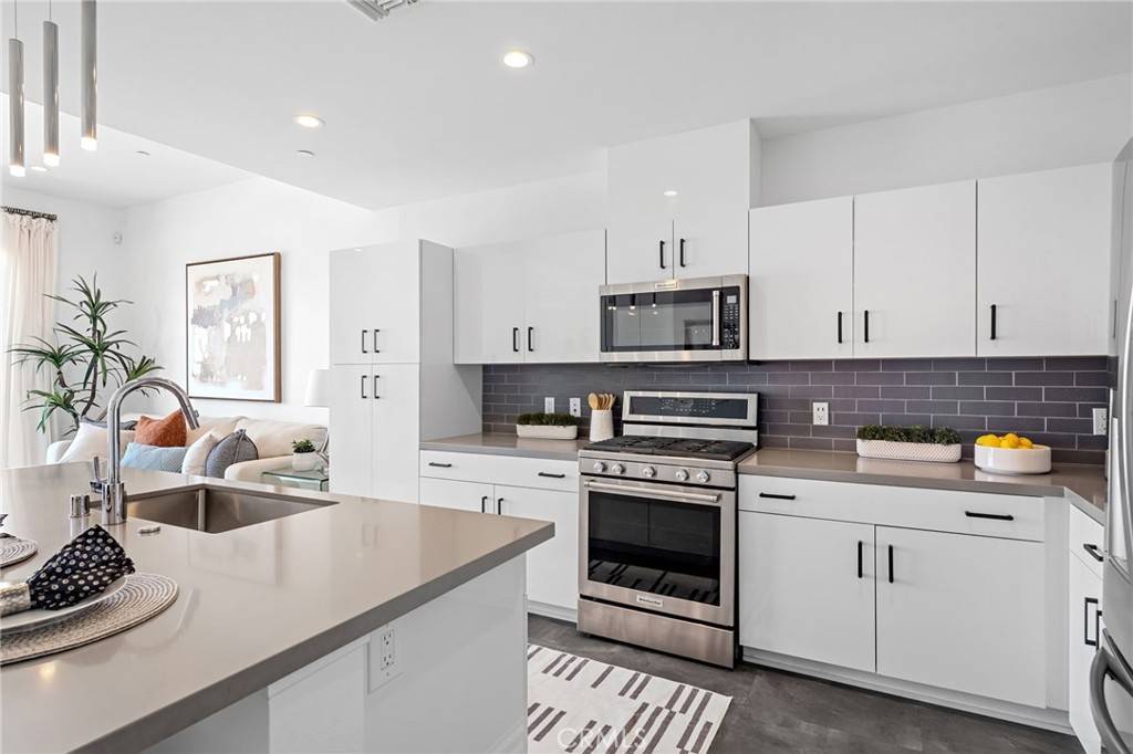 Marina Del Rey, CA 90292,4140 Glencoe AVE #603