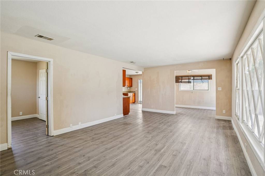 Long Beach, CA 90805,1829 E Jackson ST