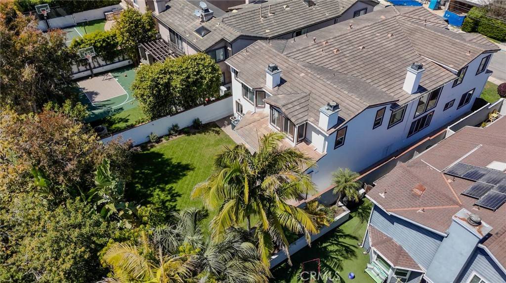 Manhattan Beach, CA 90266,1628 9th ST
