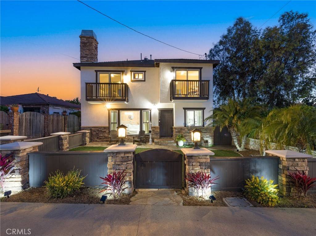 El Segundo, CA 90245,516 W Acacia AVE