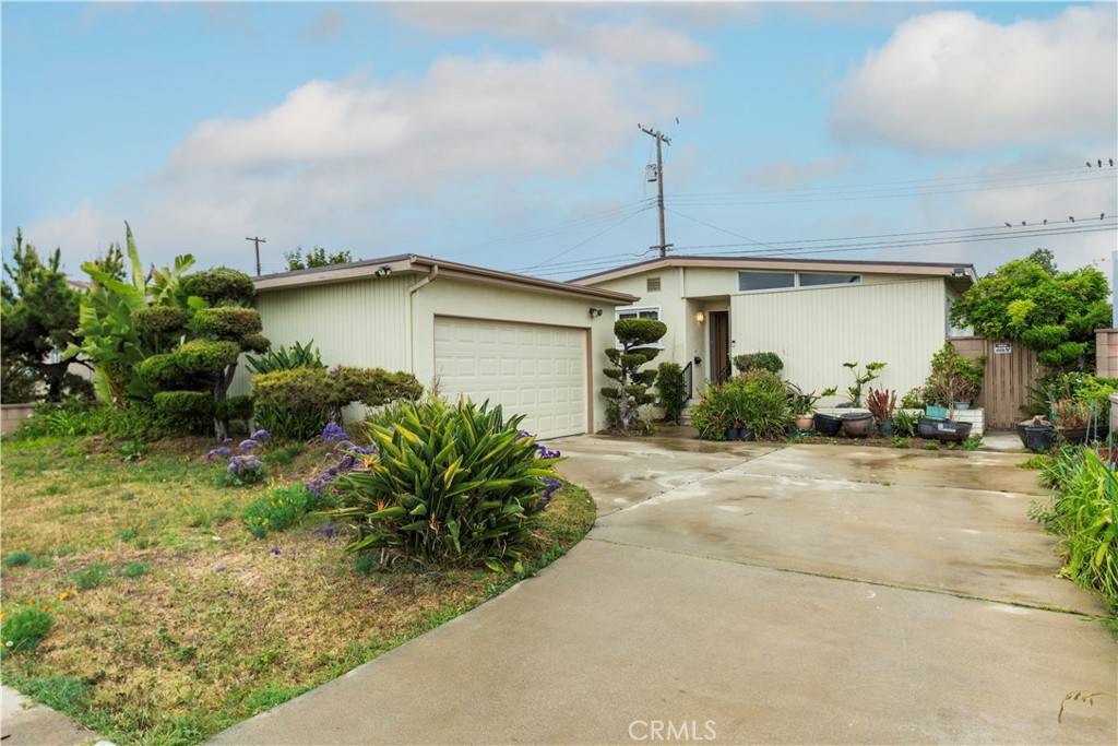 Gardena, CA 90247,16928 S Raymond PL