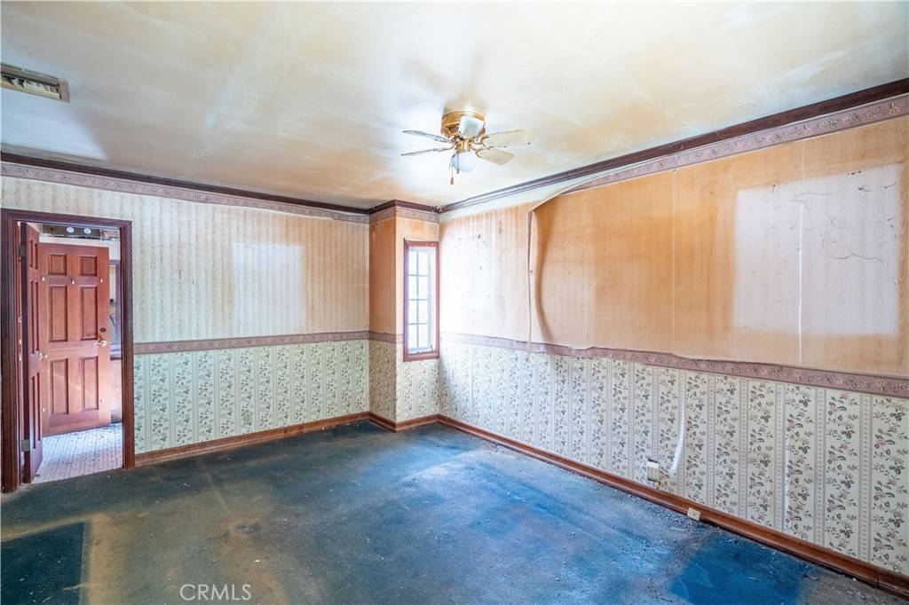 Los Angeles, CA 90046,8718 Crescent DR