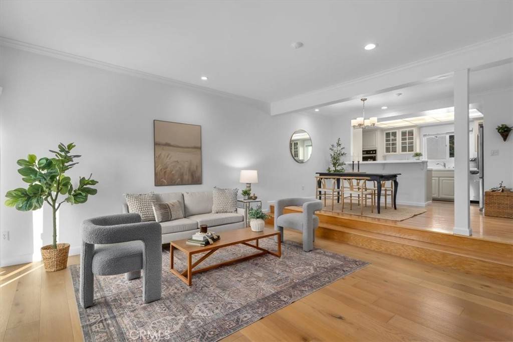 Redondo Beach, CA 90278,1006 Palm LN