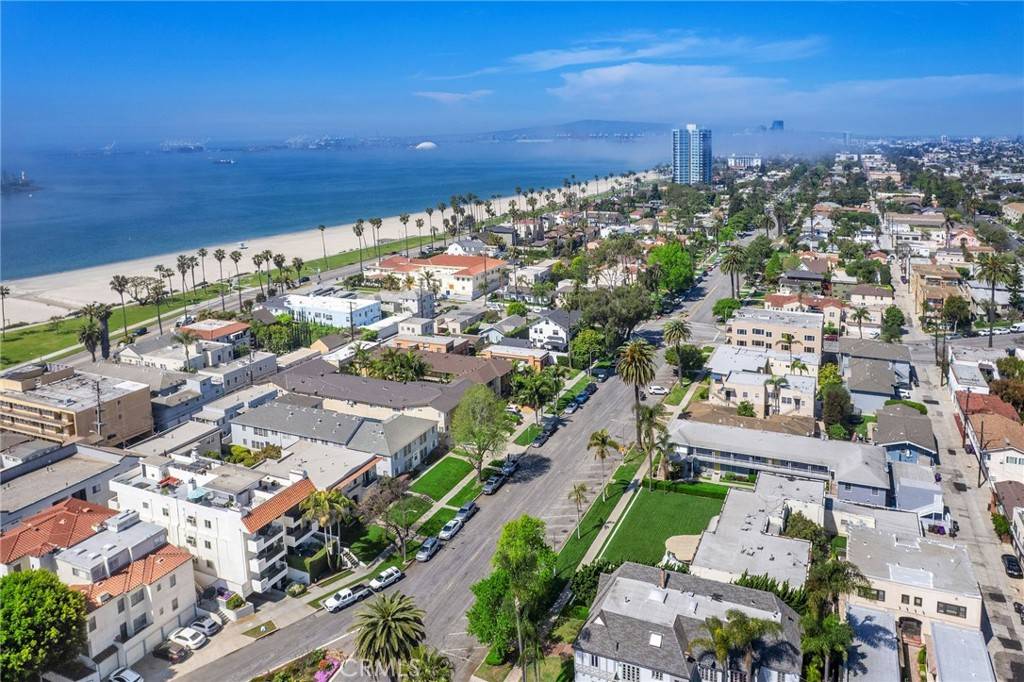 Long Beach, CA 90803,3515 E 1st ST