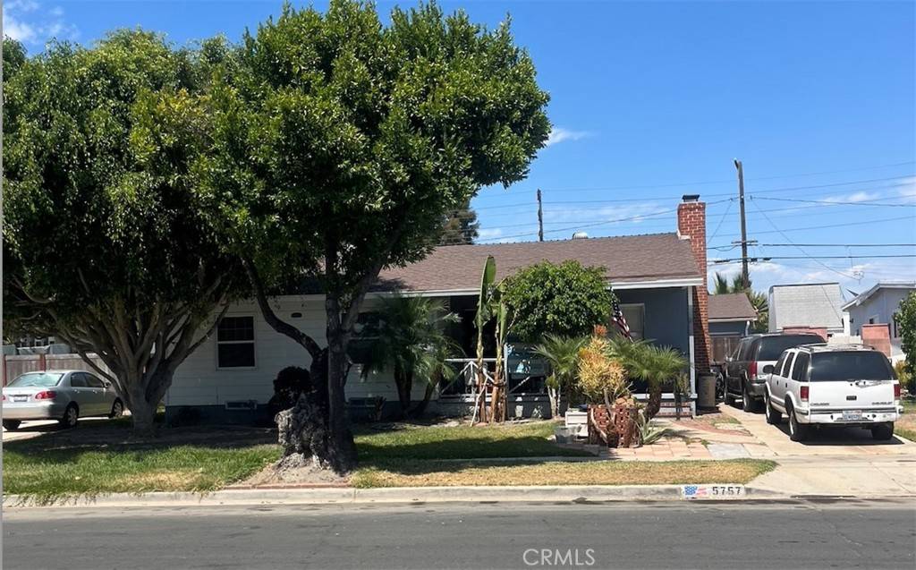 Long Beach, CA 90815,5757 E Oakbrook ST