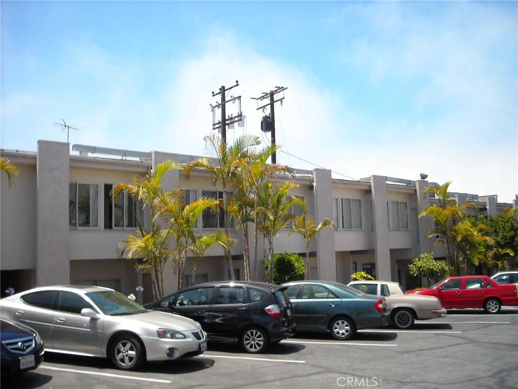 Manhattan Beach, CA 90266,2100 N Sepulveda BLVD #19