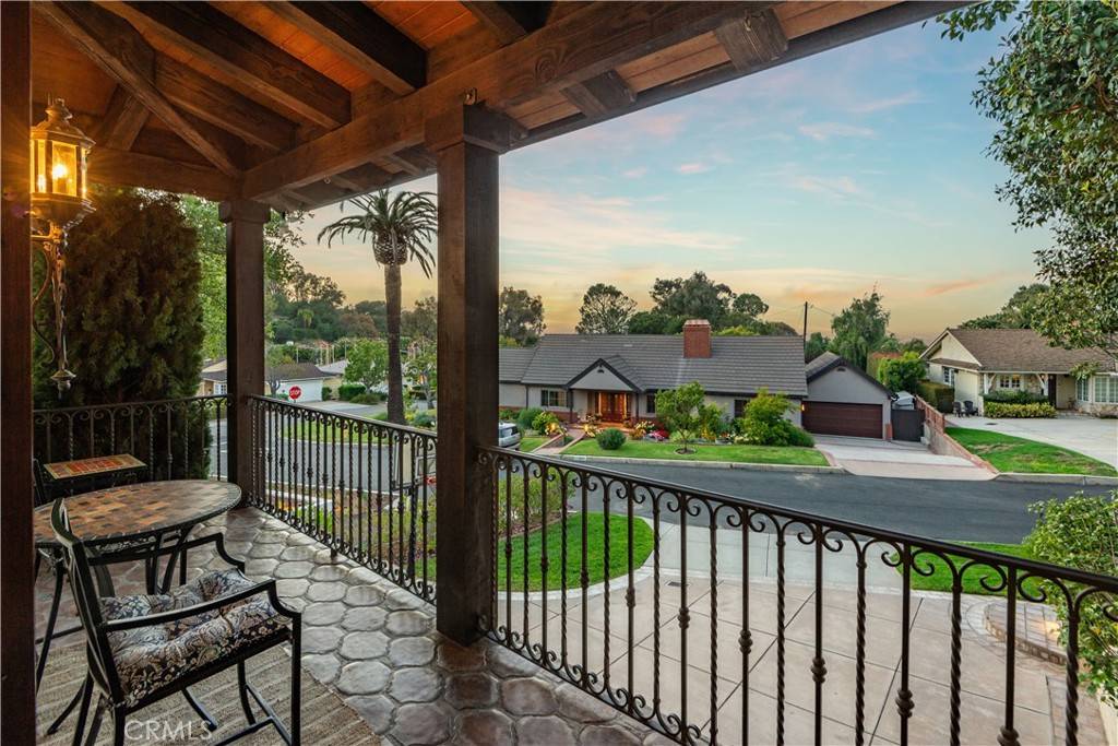 Palos Verdes Estates, CA 90274,3904 Via Cardelina