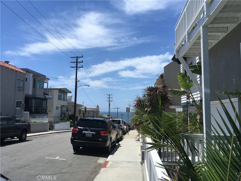 Hermosa Beach, CA 90254,317 28th ST