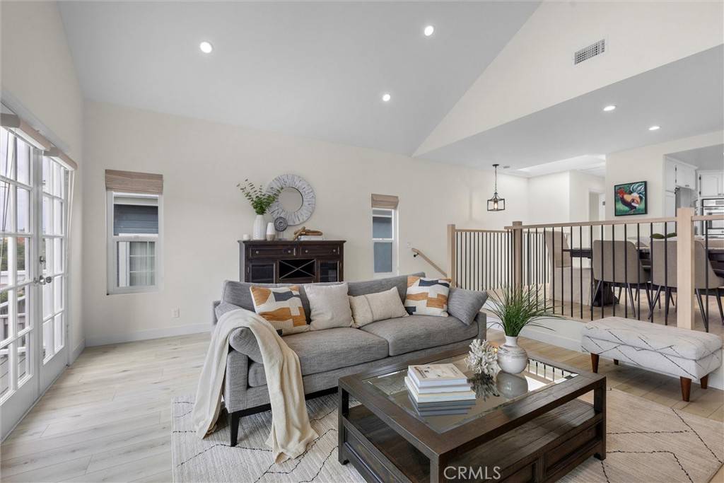 Redondo Beach, CA 90278,1727 Spreckels LN