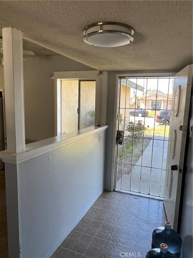 Lakewood, CA 90715,12610 Vandemere ST