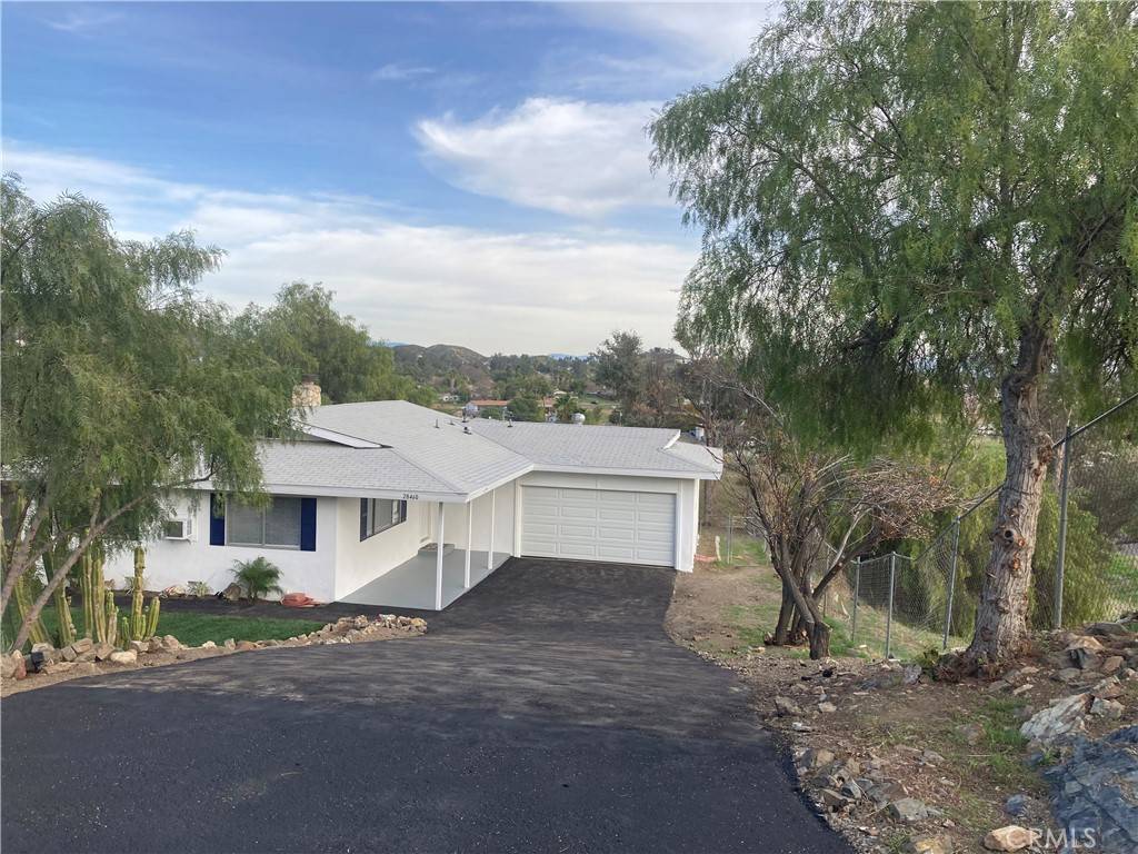 Menifee, CA 92587,28460 Hampshire DR