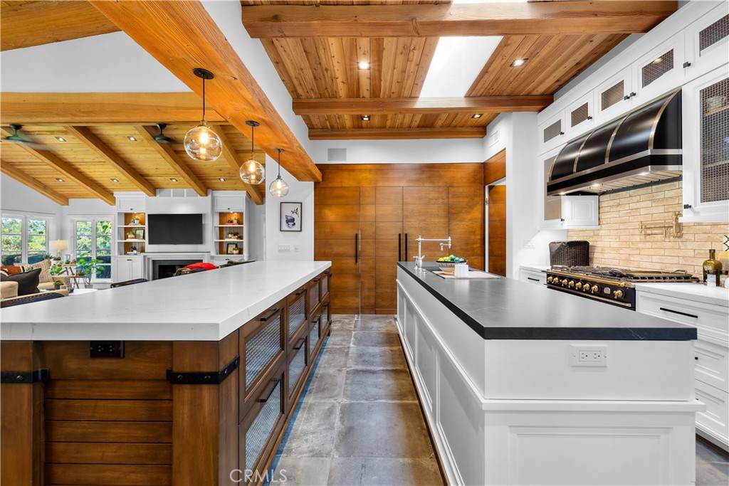 Rolling Hills, CA 90274,14 Chuckwagon RD