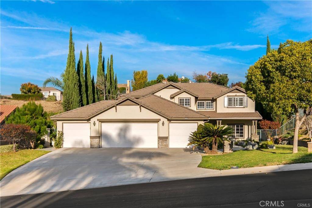Covina, CA 91724,2504 Martingail DR