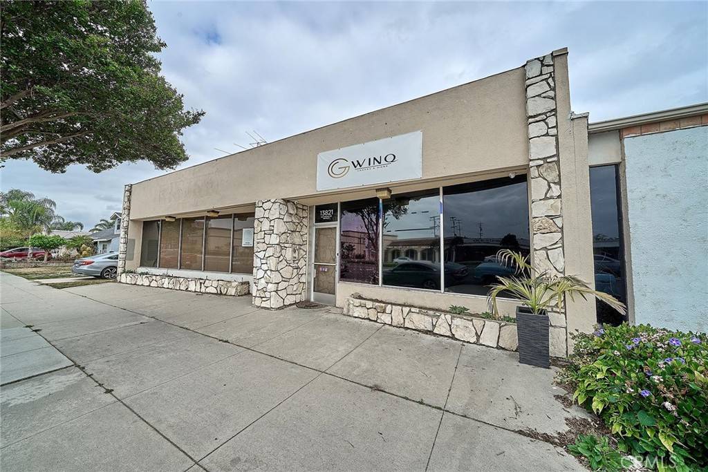 Norwalk, CA 90650,13823 San Antonio DR