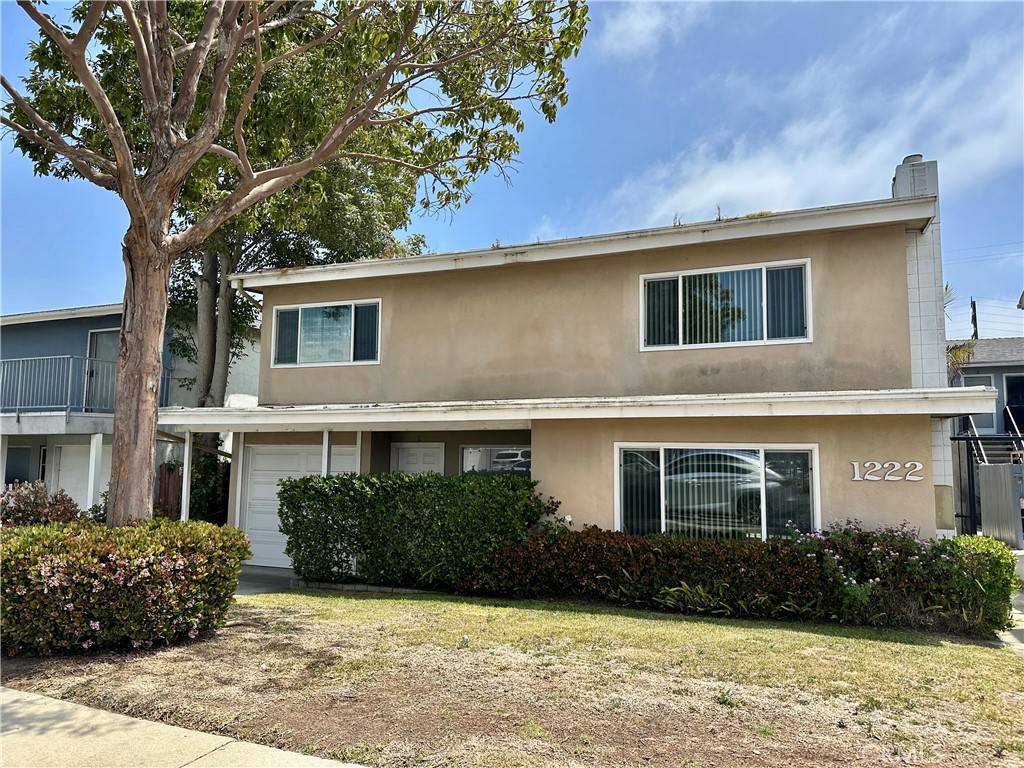Redondo Beach, CA 90277,1222 Amethyst ST #A