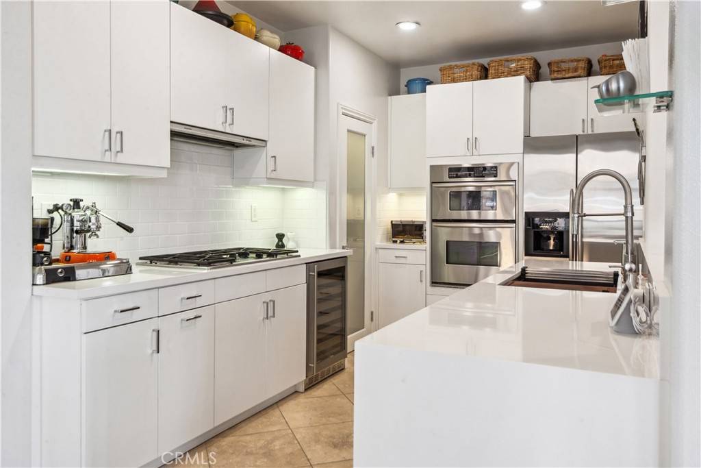 Long Beach, CA 90802,1000 E Ocean BLVD #613