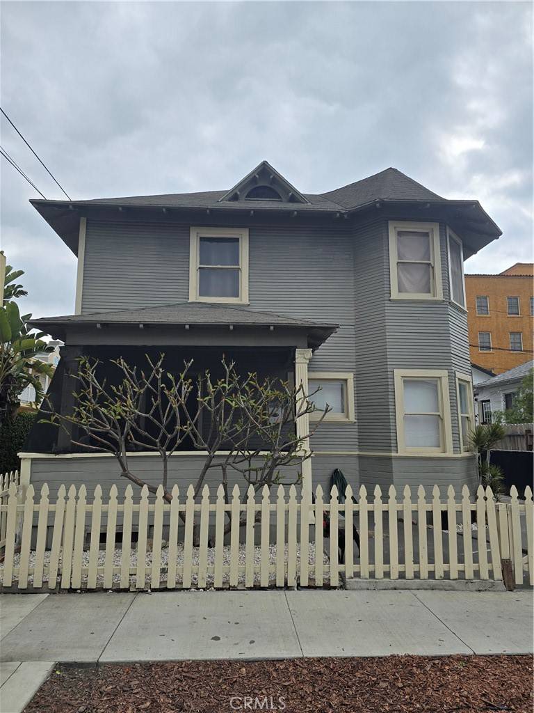 Long Beach, CA 90802,624 Cedar AVE