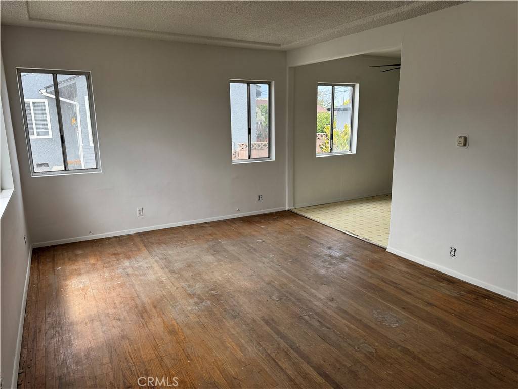 Lawndale, CA 90260,4227 W 168th ST