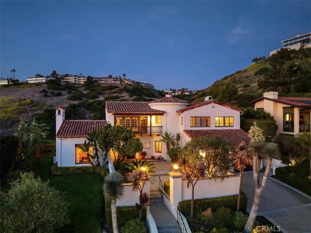 Palos Verdes Estates, CA 90274,2839 Via Victoria