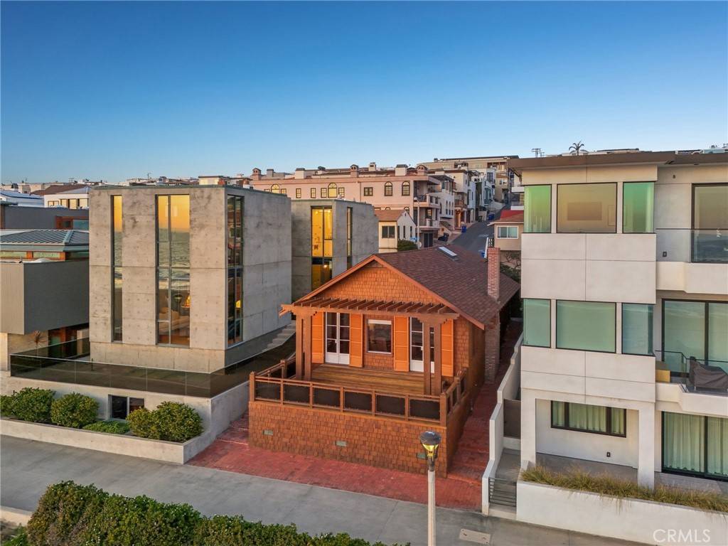 Manhattan Beach, CA 90266,1808 The Strand