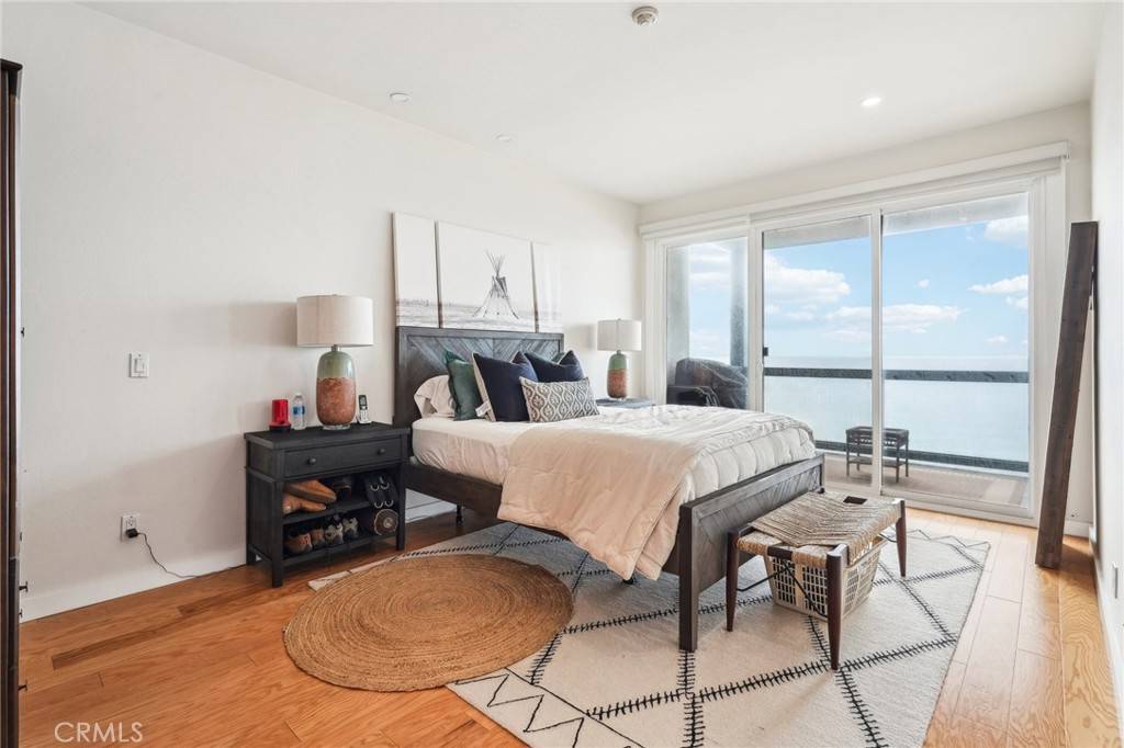 Redondo Beach, CA 90277,575 Esplanade #205