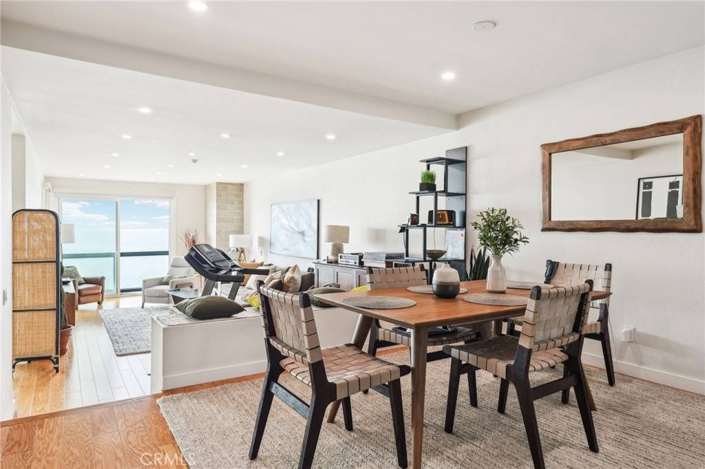 Redondo Beach, CA 90277,575 Esplanade #205