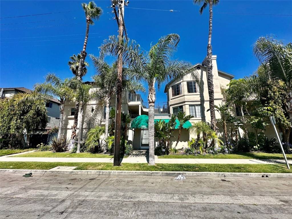 Long Beach, CA 90804,1130 Newport AVE #201