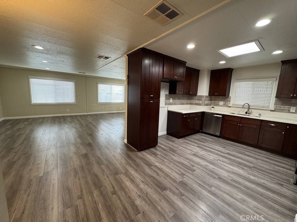 Harbor City, CA 90710,1065 W Lomita Blvd #41 #41
