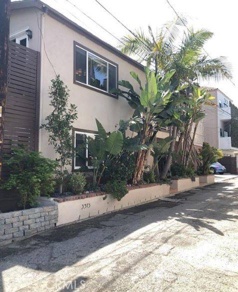 Venice, CA 90292,3315 Strongs DR