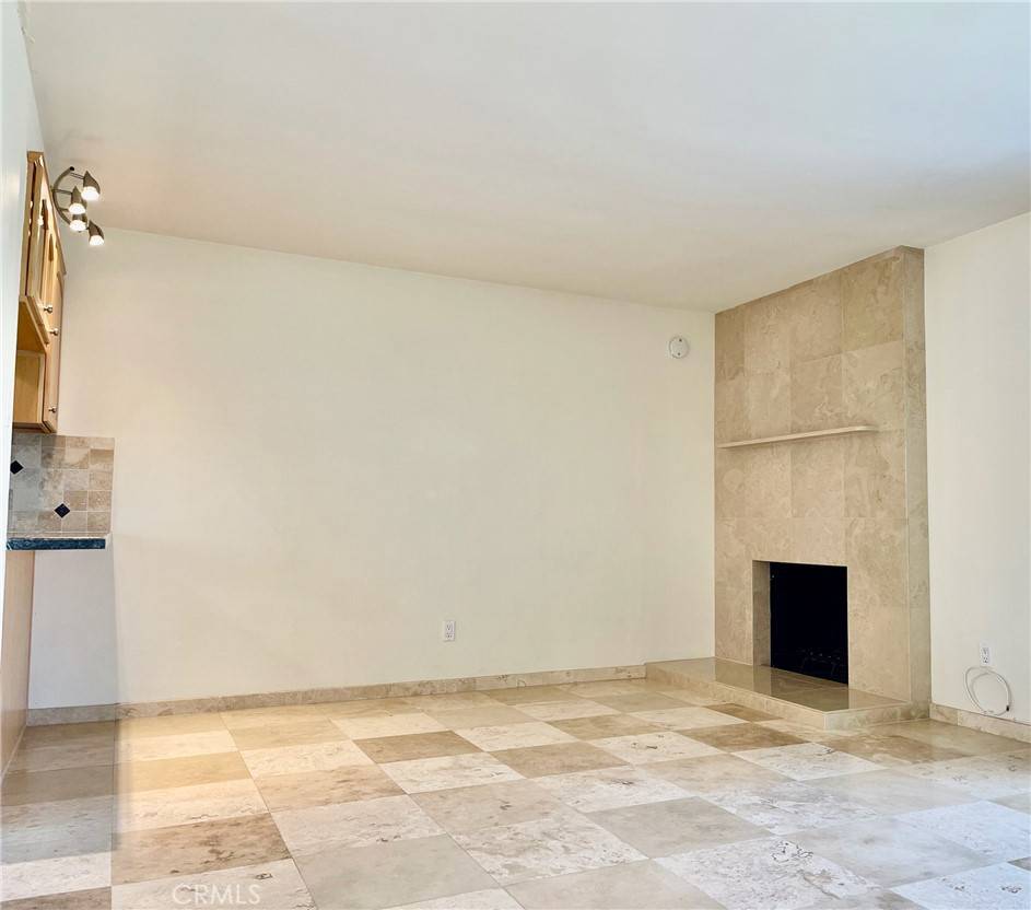 Torrance, CA 90505,23033 Nadine CIR #A