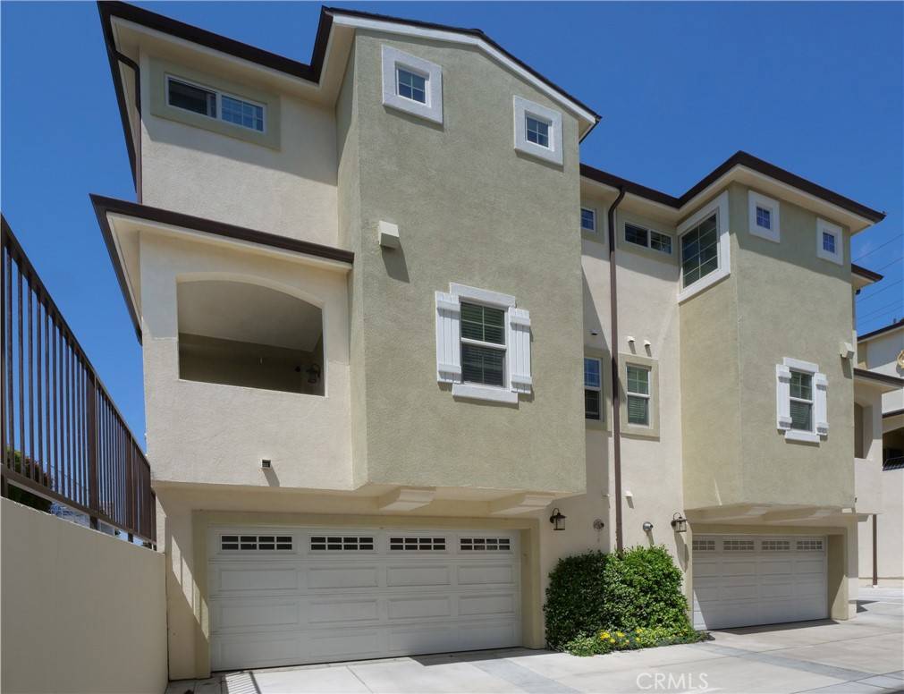 Torrance, CA 90501,2207 W 237th ST